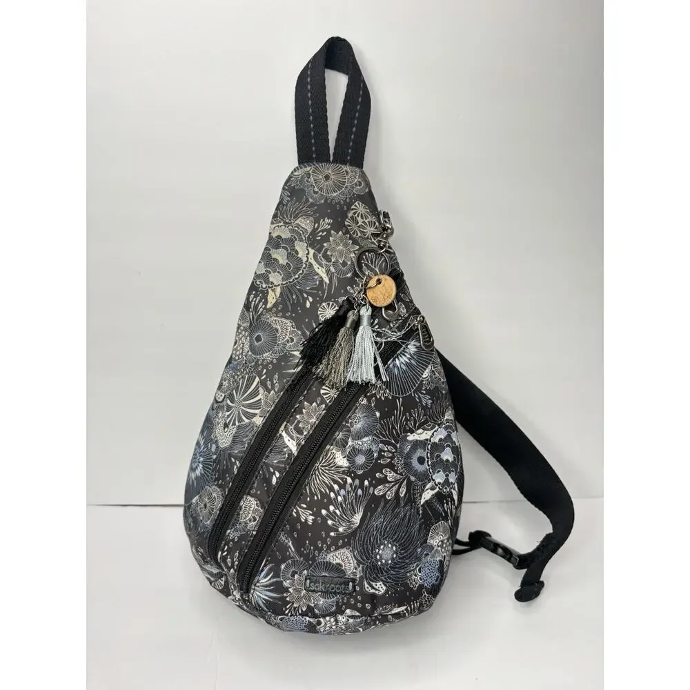 Sakroots 'On The Go' Sling Backpack Crossbody Midnight Seascape Sea Turtle - Picture 7 of 15